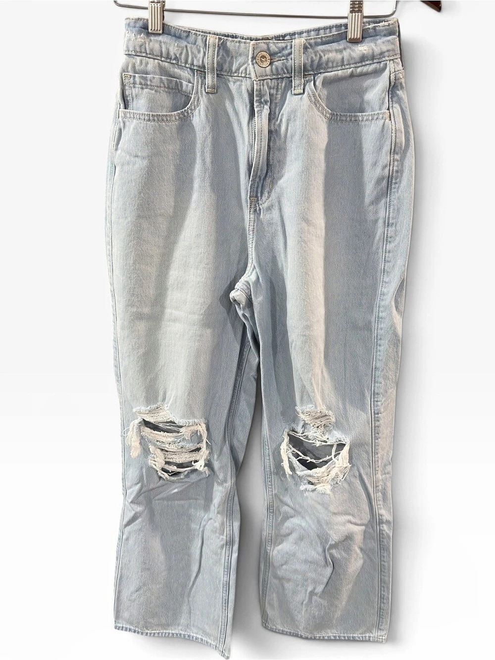 Hollister Ultra High-Rise Baggy Jeans